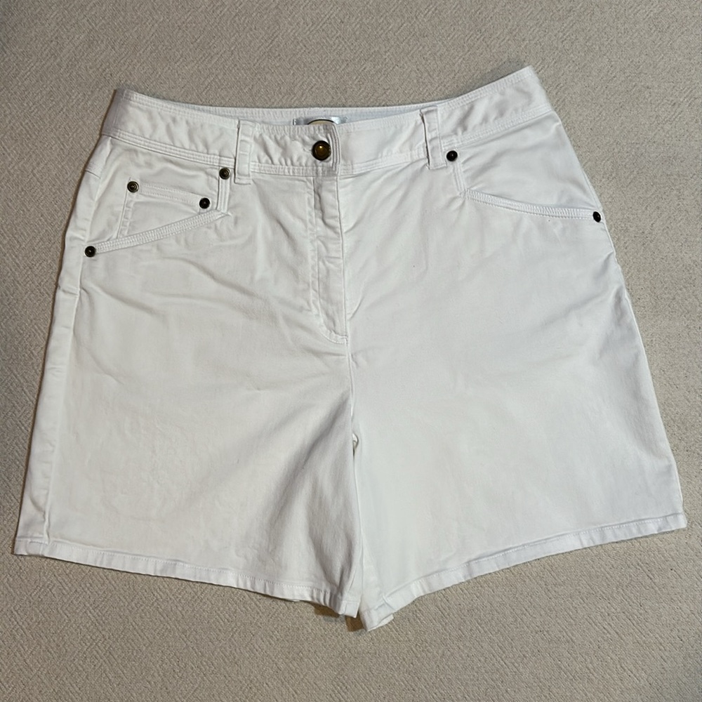 Talbots White Cotton Shorts 10P